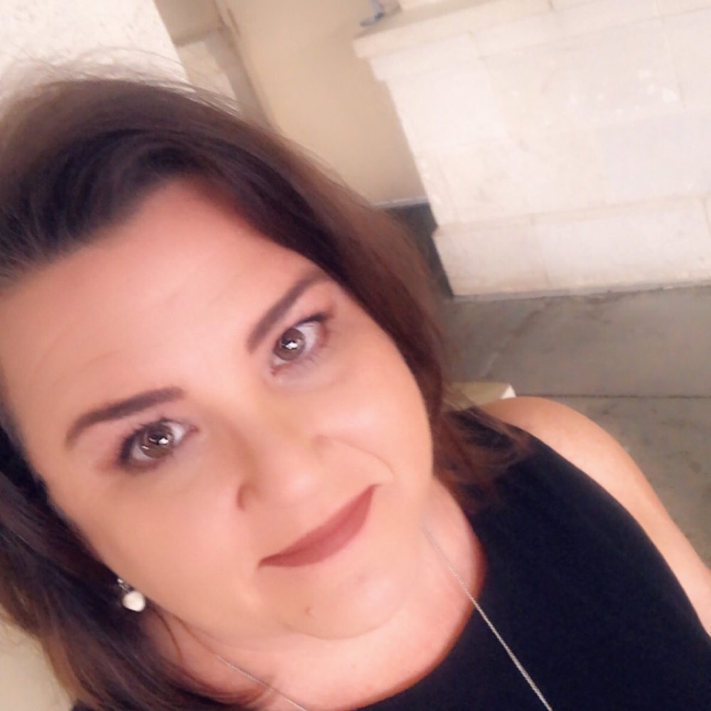Meet your Posher, Yvonne